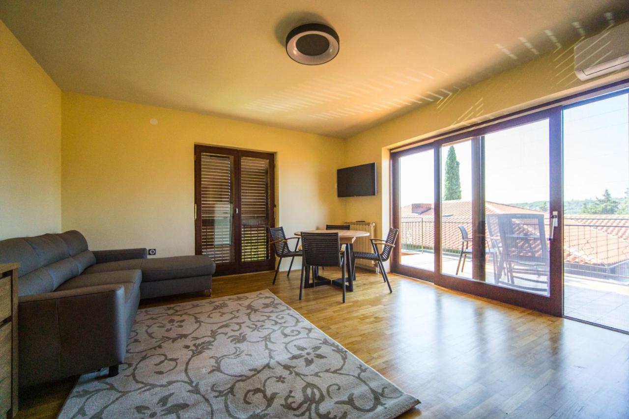 Apartments Sara 7, 8, 9 بورتوروز المظهر الخارجي الصورة